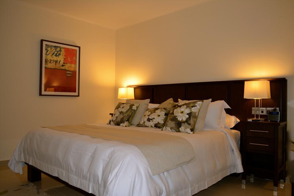 New Brookfields Hotel Freetown Room photo