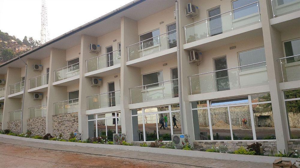 New Brookfields Hotel Freetown Exterior photo